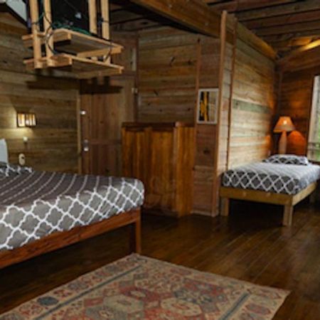 Roatan Bed & Breakfast Apartments Вест-Энд Экстерьер фото
