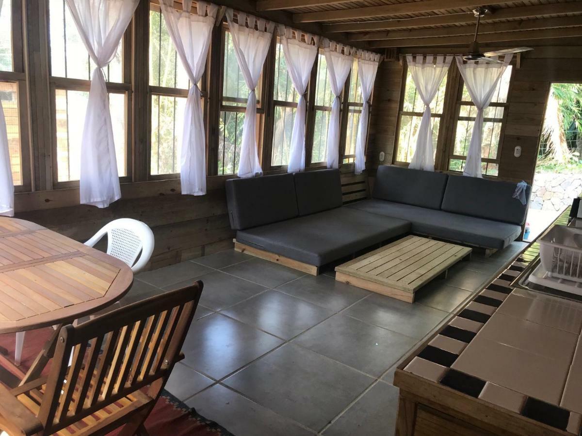 Roatan Bed & Breakfast Apartments Вест-Энд Экстерьер фото